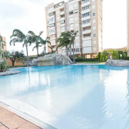 Nations With Pool Apartment *